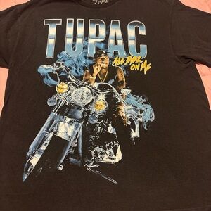 Fashion Nova Black and Blue Graphic Tee